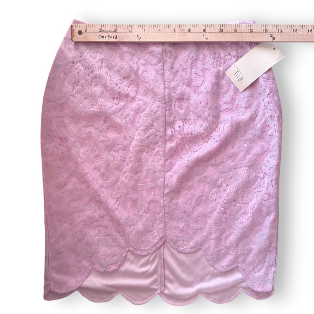 TOBI lavender/pink lace scalloped hem skirt size S NWT - Picture 7 of 9